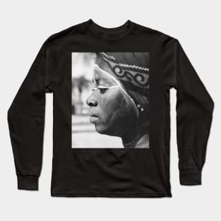 Vintage Profile of a Liberian Woman Long Sleeve T-Shirt